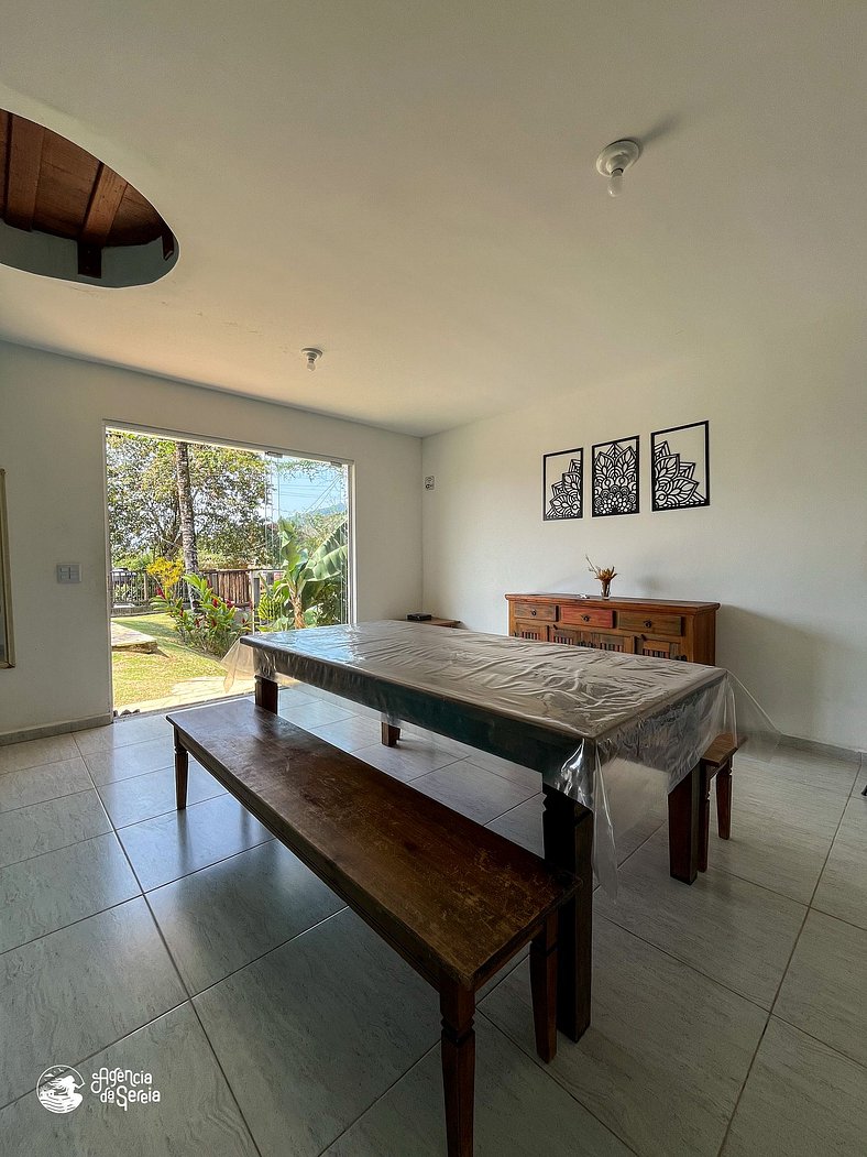 Bela casa de 4 suítes com piscina e vista - Curral