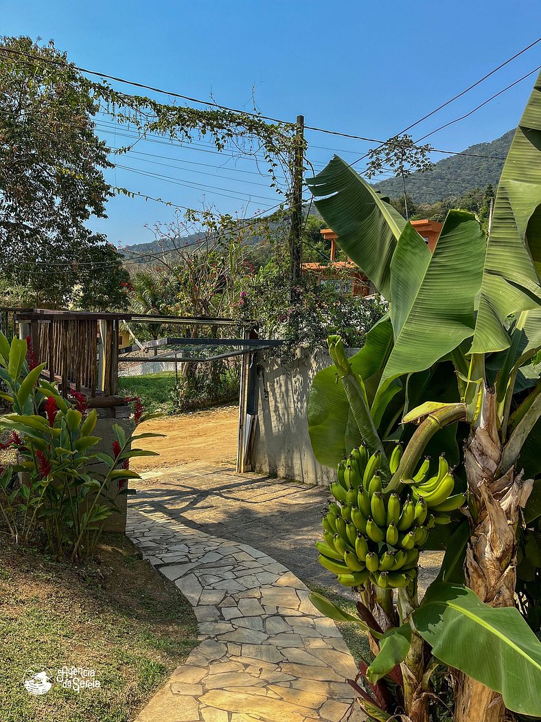 Bela casa de 4 suítes com piscina e vista - Curral