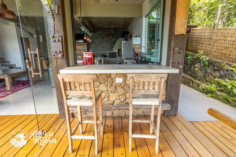 Casa em condomínio com vista para Ilha das Cabras