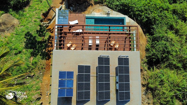 Casa moderna com vista mar panorâmica em Ilhabela