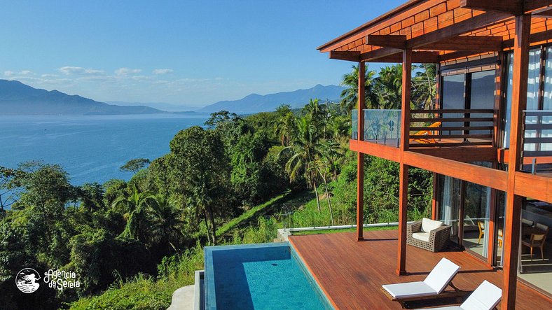 Casa moderna com vista mar panorâmica em Ilhabela