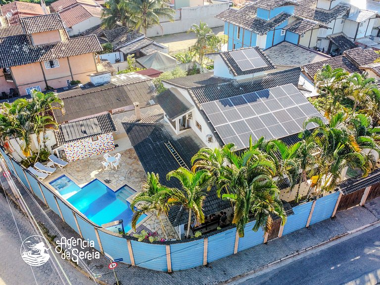 Espaçosa casa com piscina no Perequê, em Ilhabela