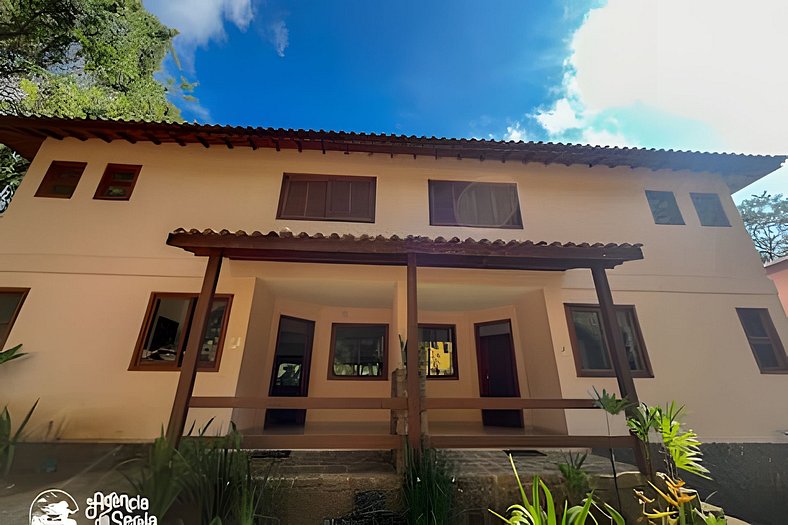 Linda casa perto da praia das Conchas em lhabela