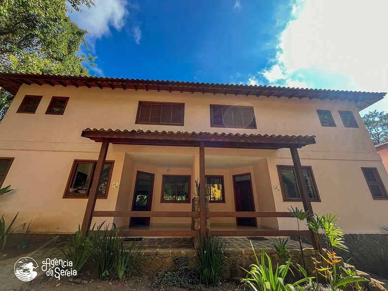 Linda casa perto da praia das Conchas em lhabela