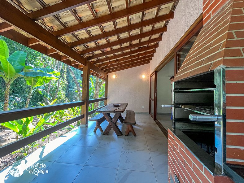 Linda casa perto da praia das Conchas em lhabela