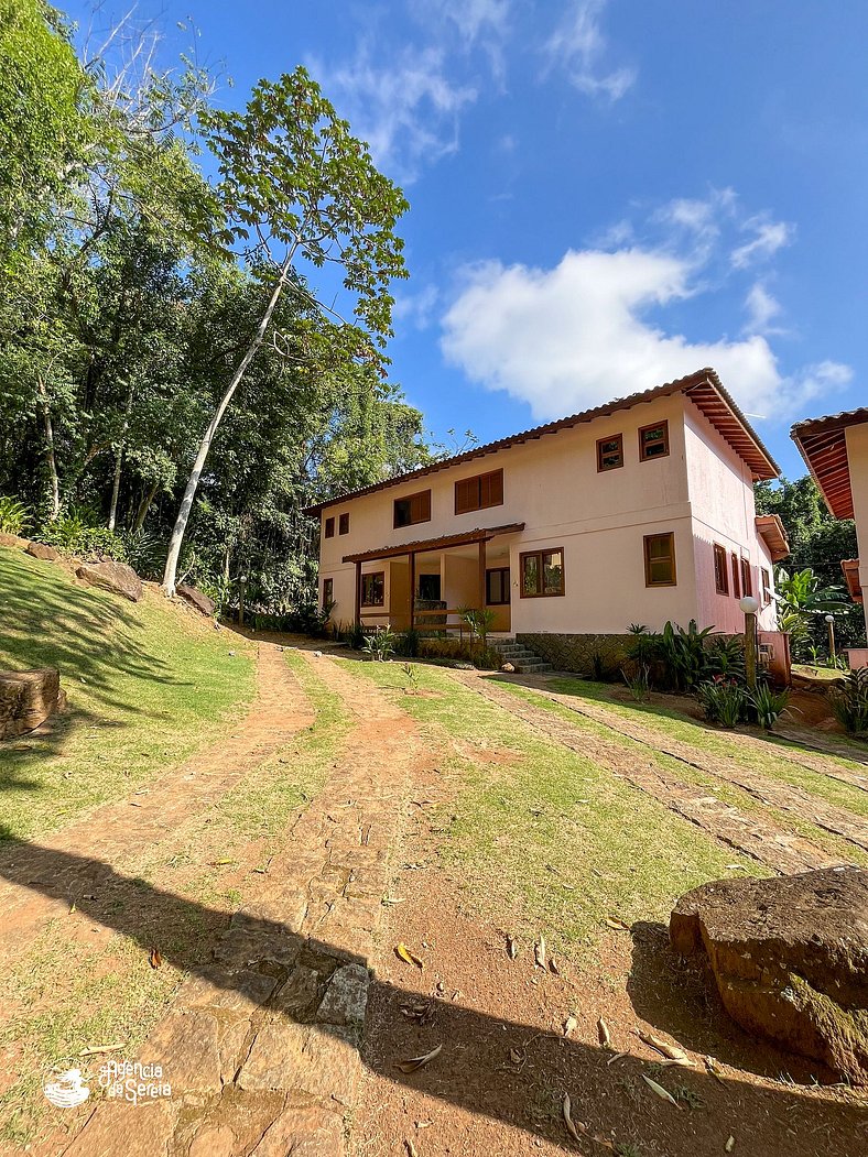 Linda casa perto da praia das Conchas em lhabela