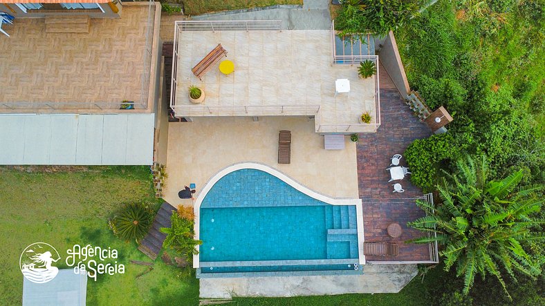 Lindo flat com vista e piscina à 2km da Balsa