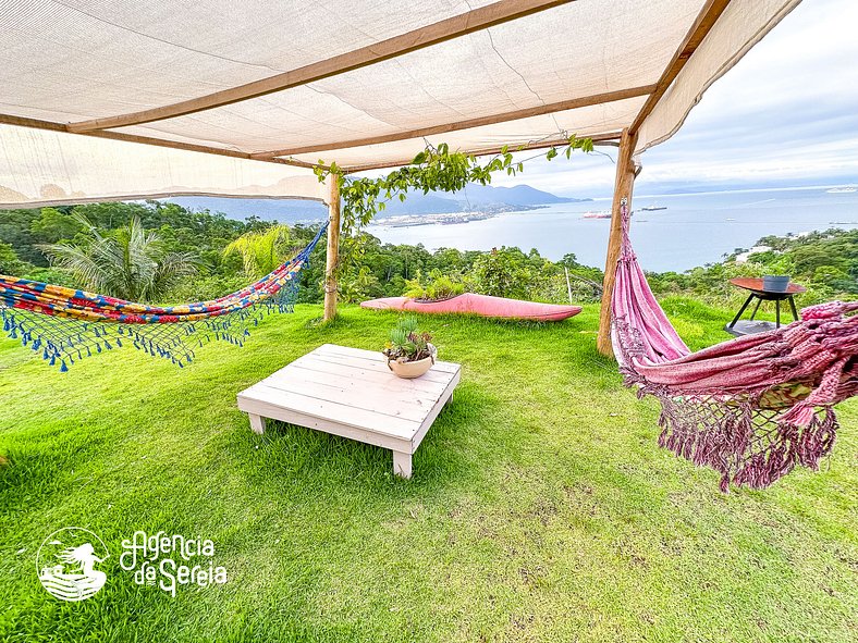 Lindo flat com vista e piscina à 2km da Balsa