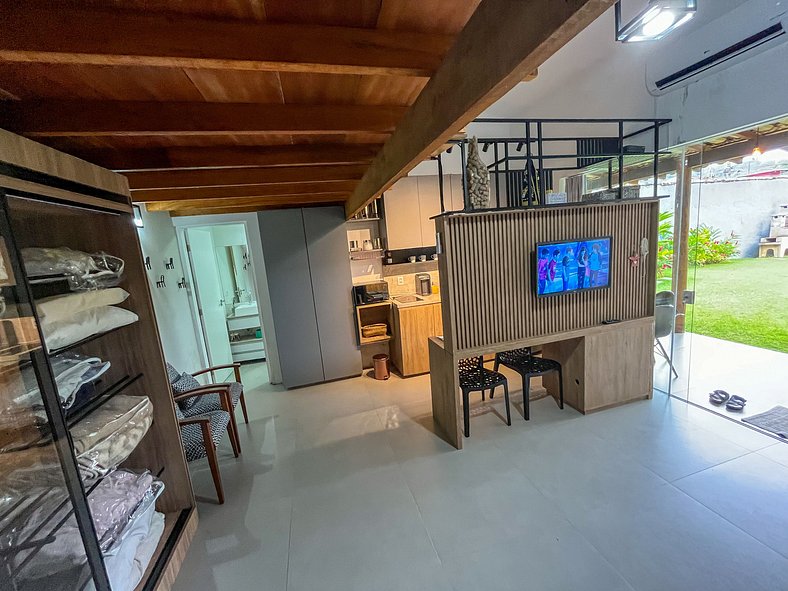 Lindo loft a 300m da praia do Perequê em Ilhabela