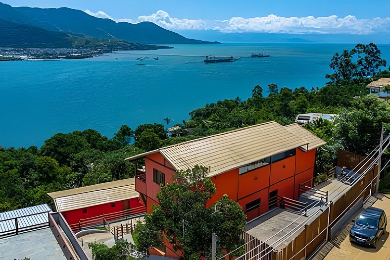 Studio moderno para casais no Mirante da Sereia